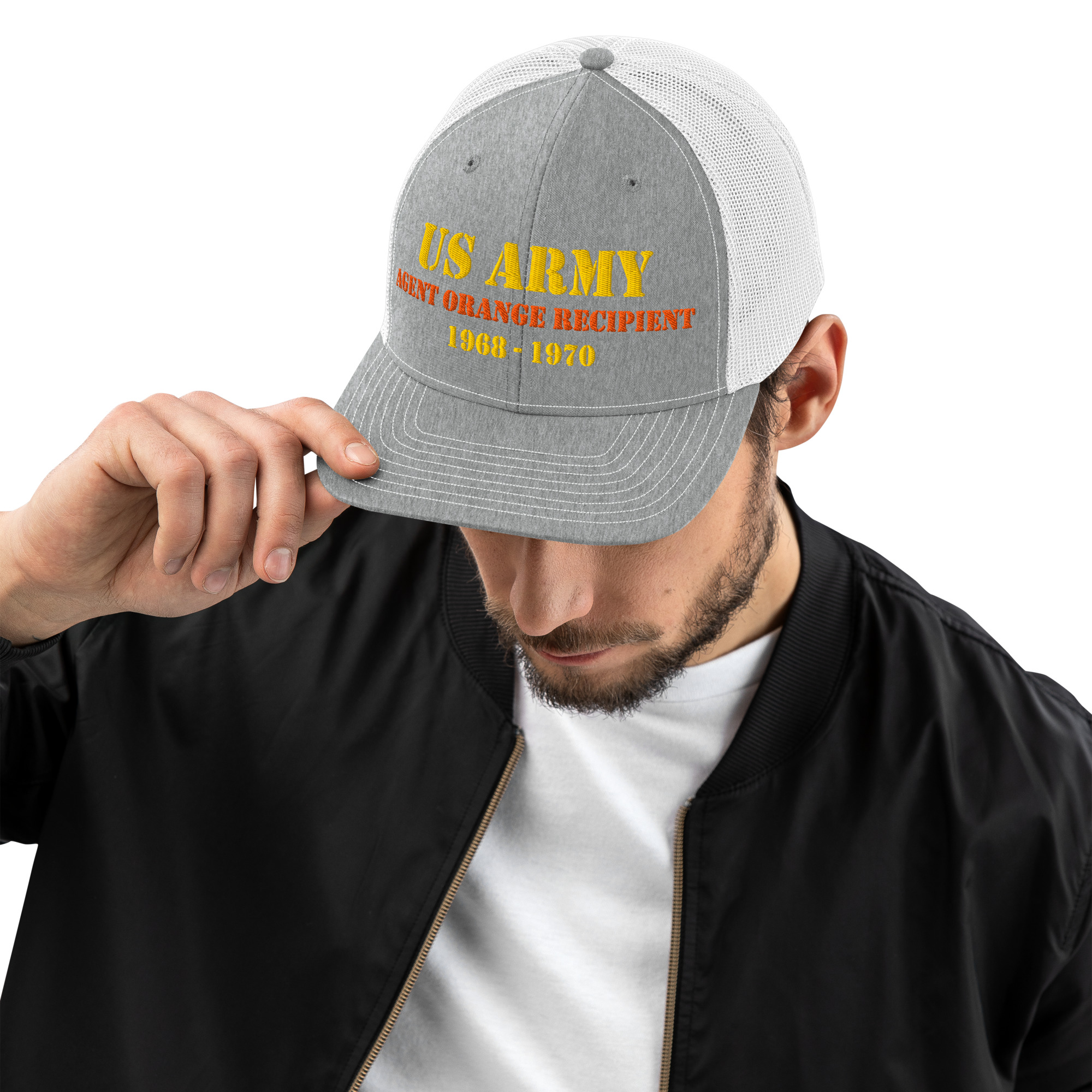 snapback-trucker-cap-heather-grey-white-front-68614a138e56f.jpg